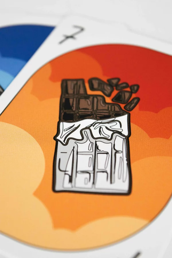 Carte Nutrino avec du fromage et du chocolat, savoureux et riche en protéines